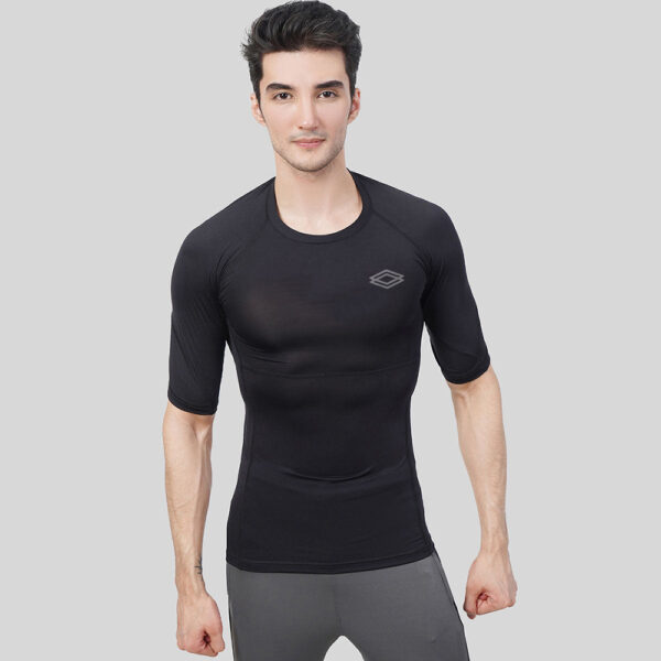 Classic Rash Guard for Versatile Wear